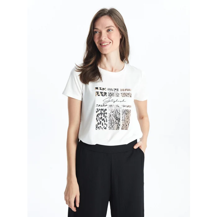 LCWAIKIKI Classic Ekru Bisiklet Yaka Baskılı Kadın Tişört