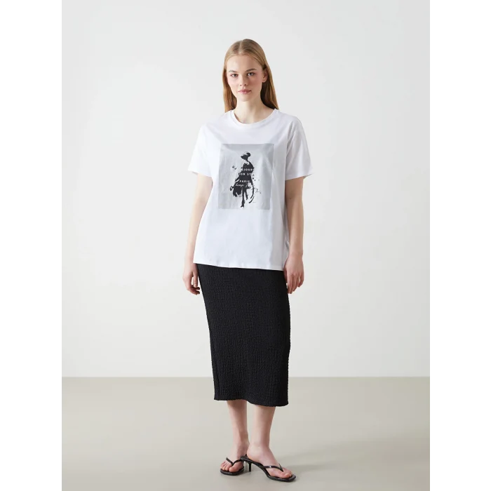 LCW Vision Beyaz Bisiklet Yaka Paris Baskılı Kadın Tişört