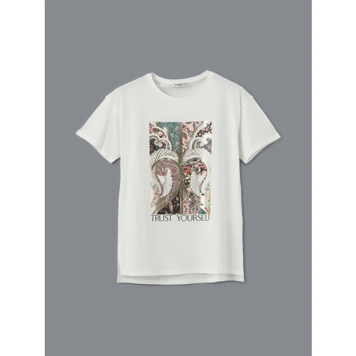 LCWAIKIKI Classic Ekru Bisiklet Yaka Baskılı Kadın Tişört