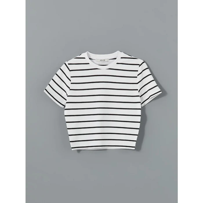 XSIDE Beyaz Bisiklet Yaka Çizgili Kadın Crop