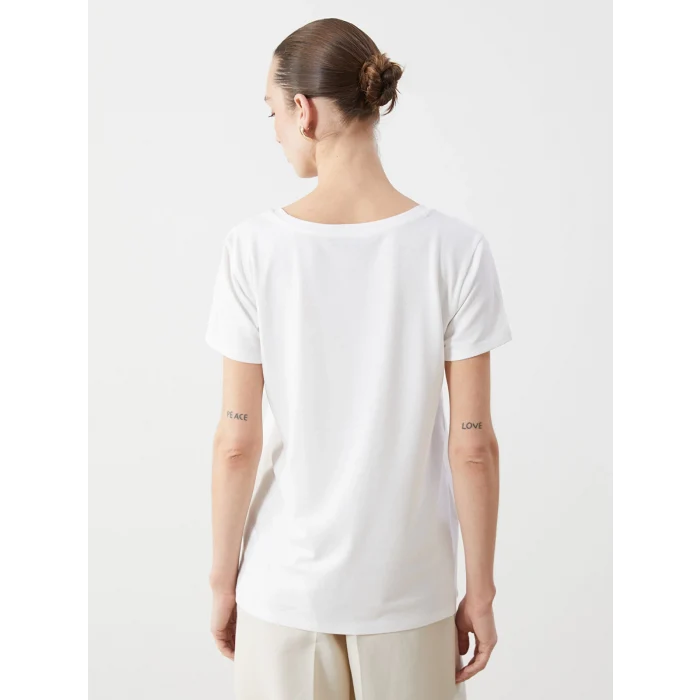 LCWAIKIKI Classic Ekru Bisiklet Yaka Baskılı Kadın Tişört