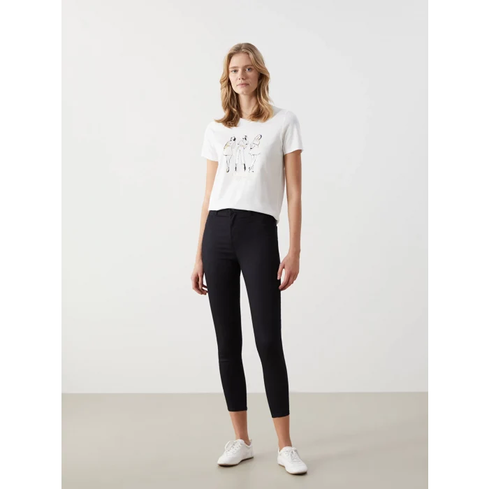 LCW Vision Ekru Bisiklet Yaka Baskılı Kadın Tişört