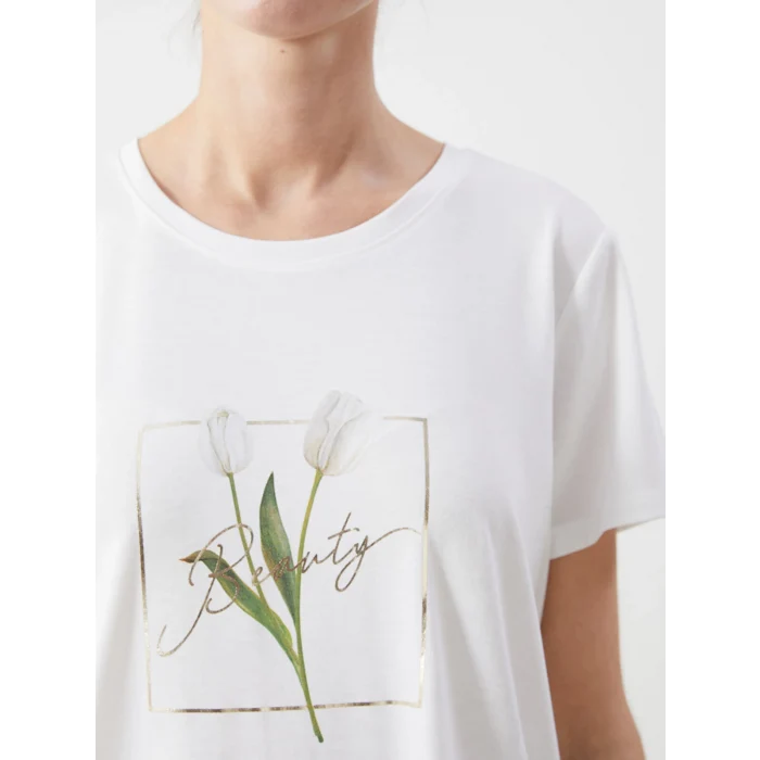 LCWAIKIKI Classic Ekru Bisiklet Yaka Çiçekli Kadın Tişört