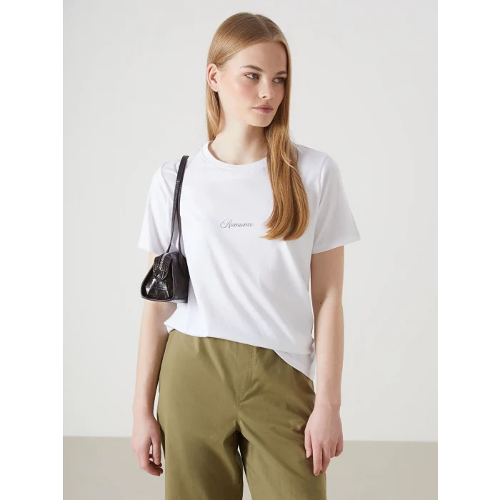 LCW Vision Beyaz Bisiklet Yaka Baskılı Kadın Tişört