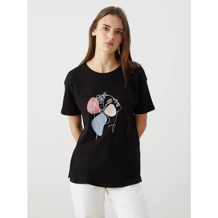 LCWAIKIKI Classic Siyah Bisiklet Yaka Baskılı Kadın Tişört