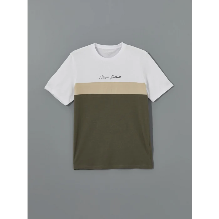 LCWAIKIKI Classic Beyaz Bisiklet Yaka Kısa Kollu Renk Bloklu Erkek Tişört