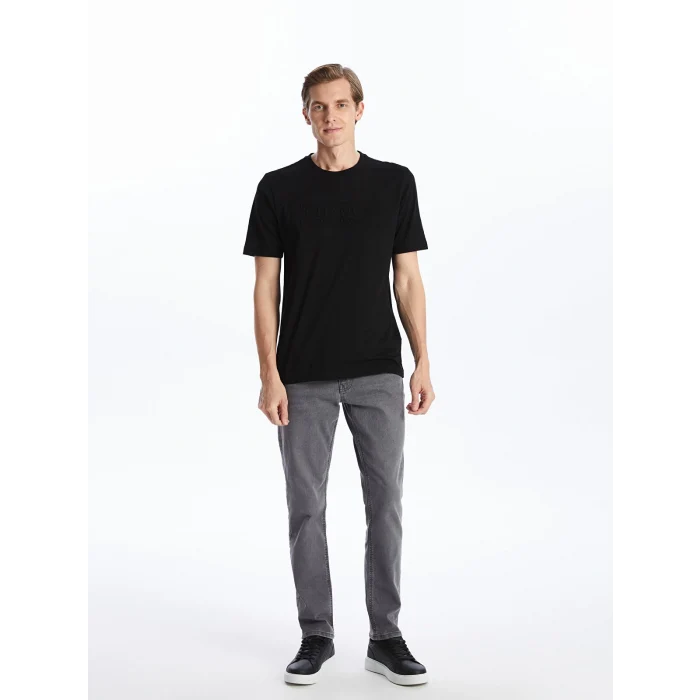 LCWAIKIKI Classic Siyah Bisiklet Yaka Kısa Kollu Baskılı Penye Erkek Tişört