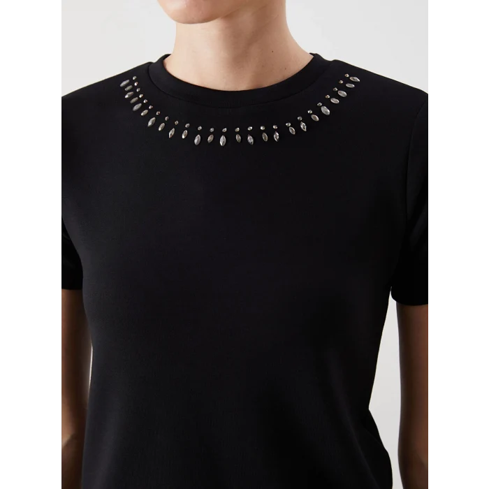 LCWAIKIKI Classic Siyah Bisiklet Yaka Taşlı Kadın Tişört