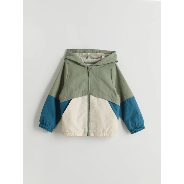 LCW Kids Yeşil Kapüşonlu Renk Bloklu Erkek Çocuk Yağmurluk