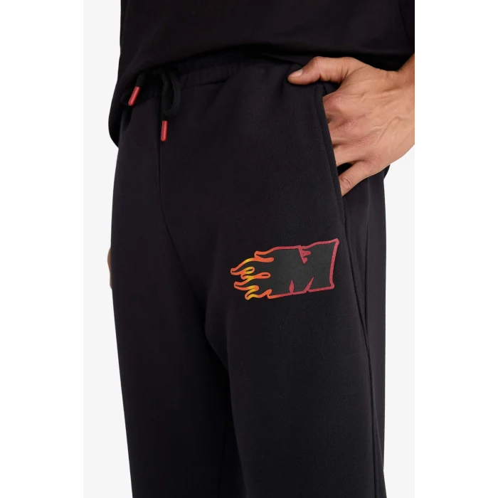 Defacto D6561 Siyah DeFactoFit NBA Miami Heat Kalın Jogger Eşofman Altı Standart Fit Cepli Esnek Bantlı Paça