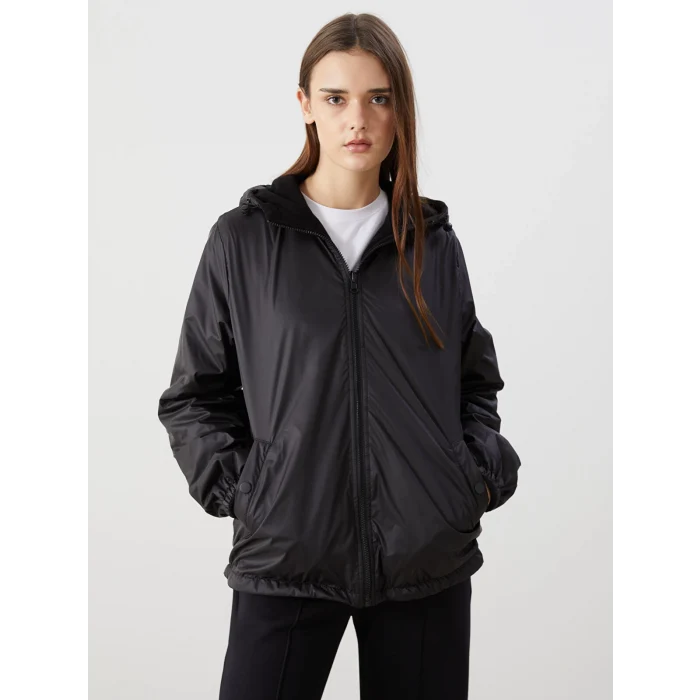 LCWAIKIKI Classic Siyah Kapüşonlu Düz Çift Taraflı Kadın Mont