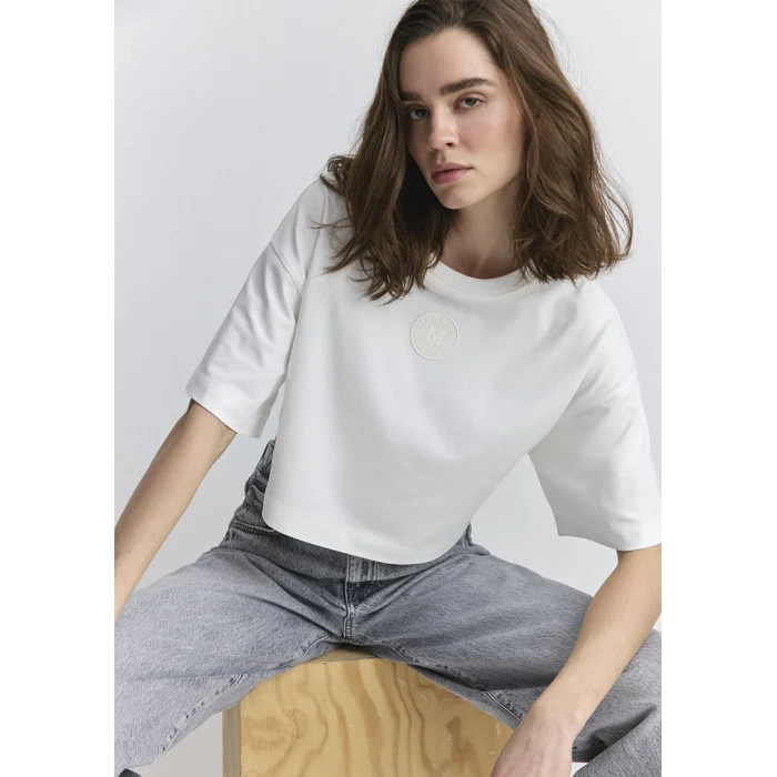 Mavi 1612892-70057 Mavi Patch Logo Baskılı Beyaz Crop Tişört