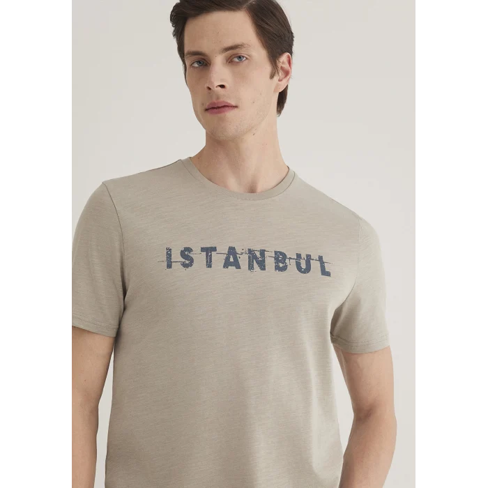 Mavi 066282-31935 İstanbul Baskılı Bej Tişört