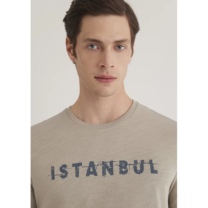 Mavi 066282-31935 İstanbul Baskılı Bej Tişört