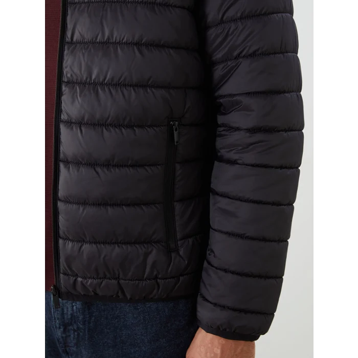 LCWAIKIKI Classic Siyah Standart Kalıp Kapüşonlu Erkek Şişme Mont