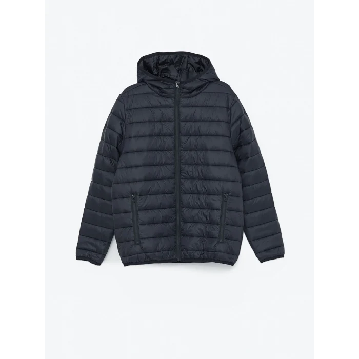 LCWAIKIKI Classic Siyah Standart Kalıp Kapüşonlu Erkek Şişme Mont