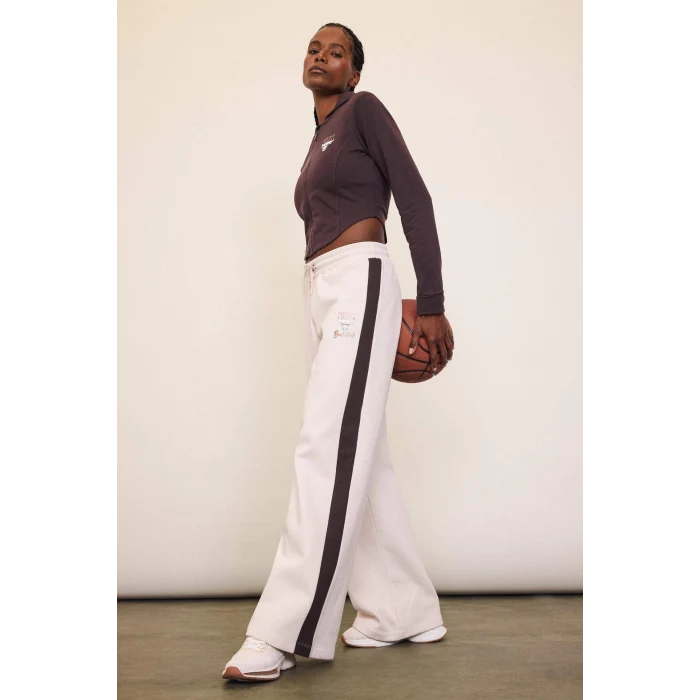 Defacto D6129 Ekru DeFactoFit NBA Chicago Bulls Eşofman Altı Wide Leg Geniş Bol Paça Standart Boy