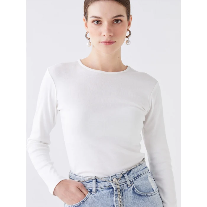 LCWAIKIKI Classic Ekru Bisiklet Yaka Kadın Body