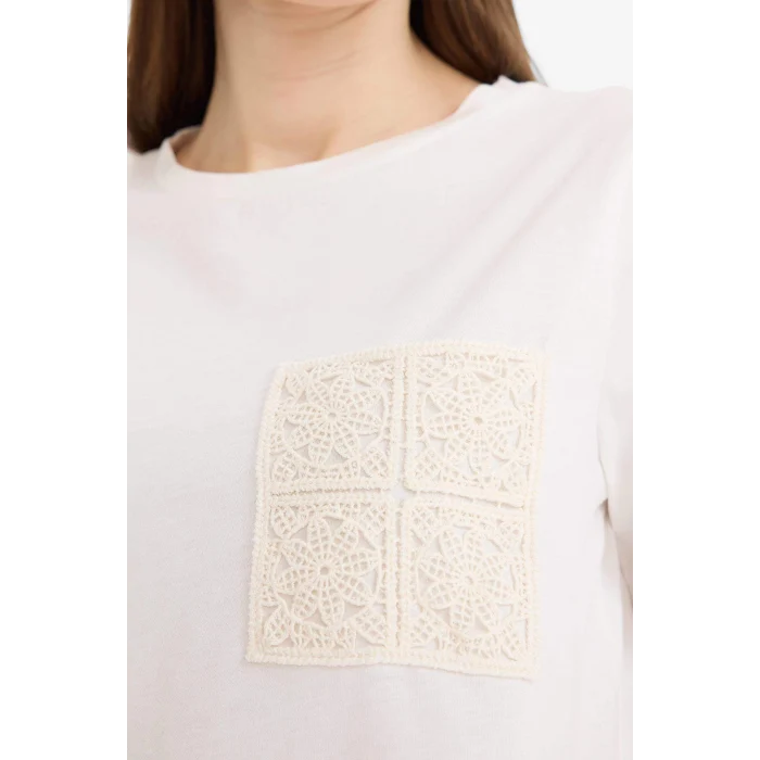 Defacto F1152 Ekru Regular Fit Bisiklet Yaka Basic Düz Penye Kısa Kollu Tişört