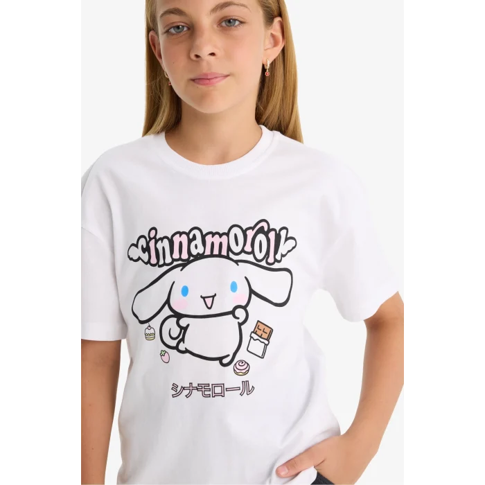 Defacto F5815 Beyaz Kız Çocuk Hello Kitty Relax Fit Bisiklet Yaka Kısa Kollu Tişört