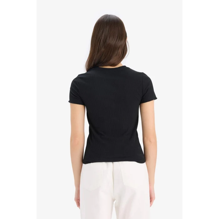 Defacto K7064 Siyah Fitted Bisiklet Yaka Basic Düz Fitilli Kaşkorse Kısa Kollu Siyah Tişört