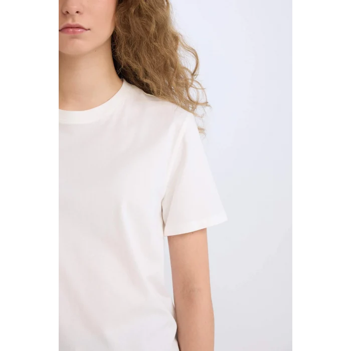 Defacto D9592 Beyaz Regular Fit Bisiklet Yaka Basic Düz Kısa Kollu Beyaz Tişört