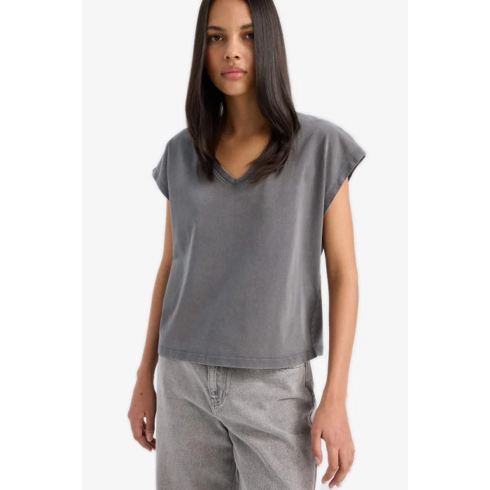 Defacto E5486 Antrasit Regular Fit V Yaka Basic Düz Premium Kolsuz Tişört