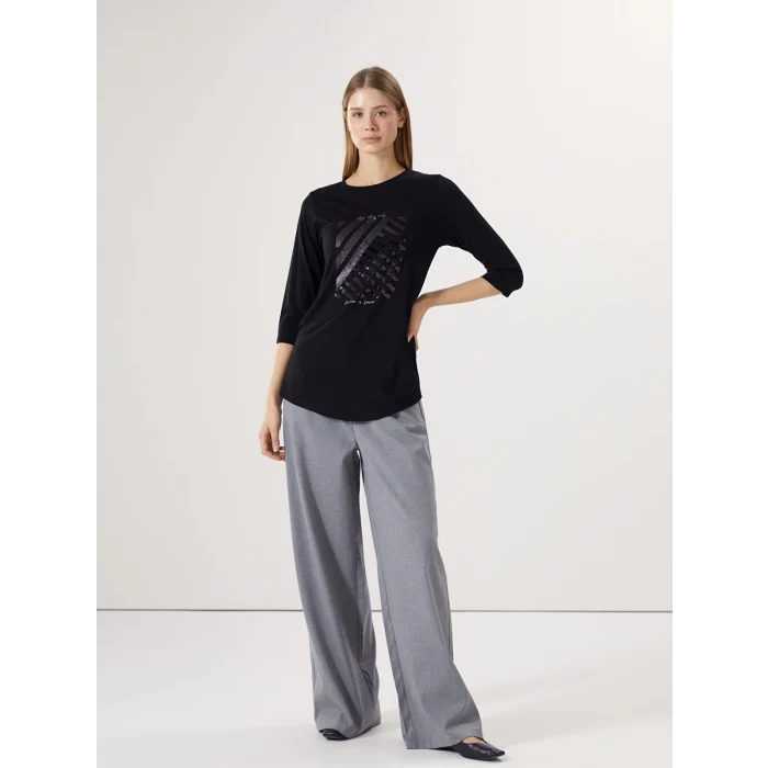 LCWAIKIKI Basic Siyah Bisiklet Yaka İşlemeli Kadın Bluz