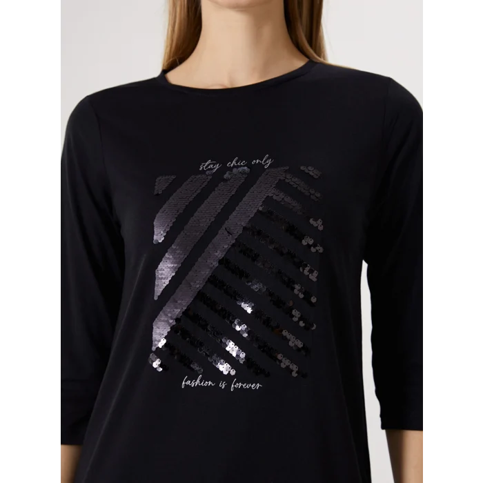 LCWAIKIKI Basic Siyah Bisiklet Yaka İşlemeli Kadın Bluz