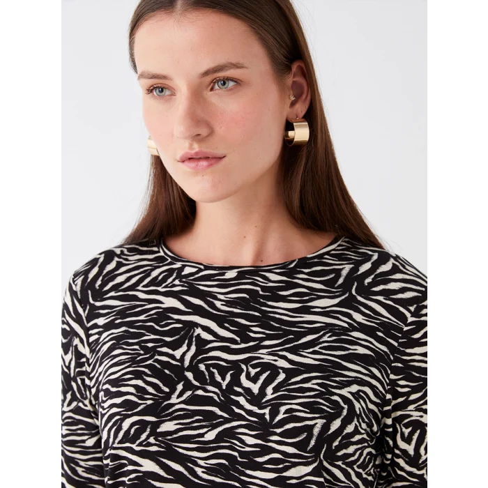 LCWAIKIKI Basic Siyah Bisiklet Yaka Desenli Uzun Kollu Kadın Tişört