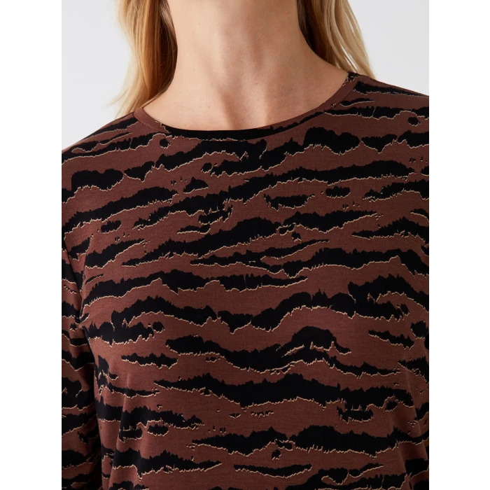 LCWAIKIKI Basic Kahverengi Bisiklet Yaka Desenli Uzun Kollu Kadın Bluz
