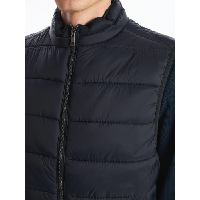 LCWAIKIKI Classic Lacivert Standart Kalıp Dik Yaka Erkek Şişme Yelek