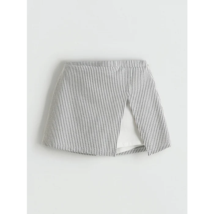 LCW Kids Ekru Çiçekli Kız Çocuk Bluz ve Şort Etek 2li