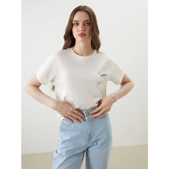 LCW Vision Ekru Bisiklet Yaka Baskılı Kadın Tişört