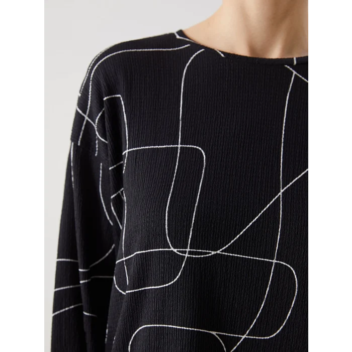 LCWAIKIKI Classic Ekru Bisiklet Yaka Desenli Oversize Kadın Tişört