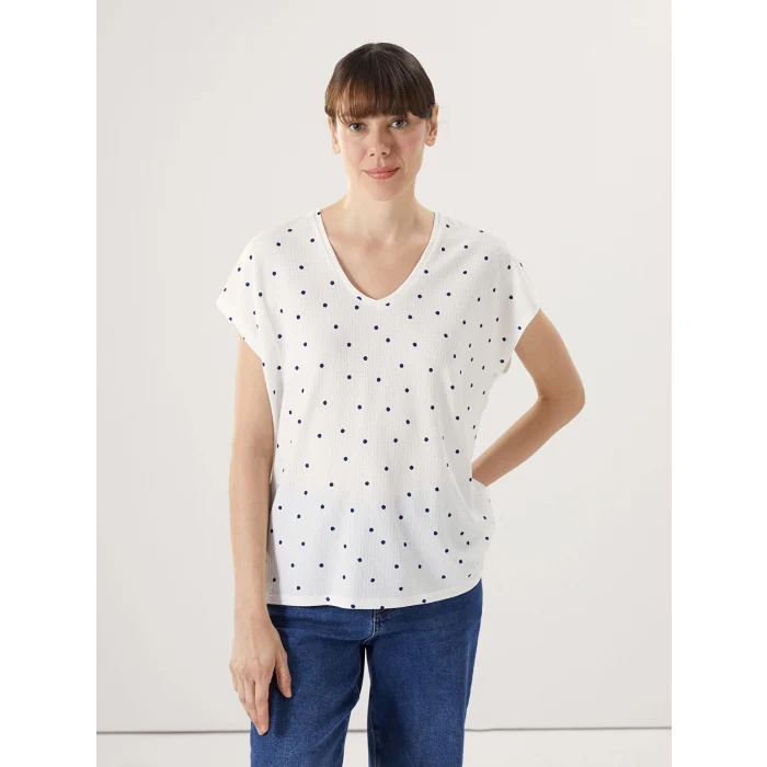 LCWAIKIKI Classic Lacivert V Yaka Puantiyeli Kadın Tişört