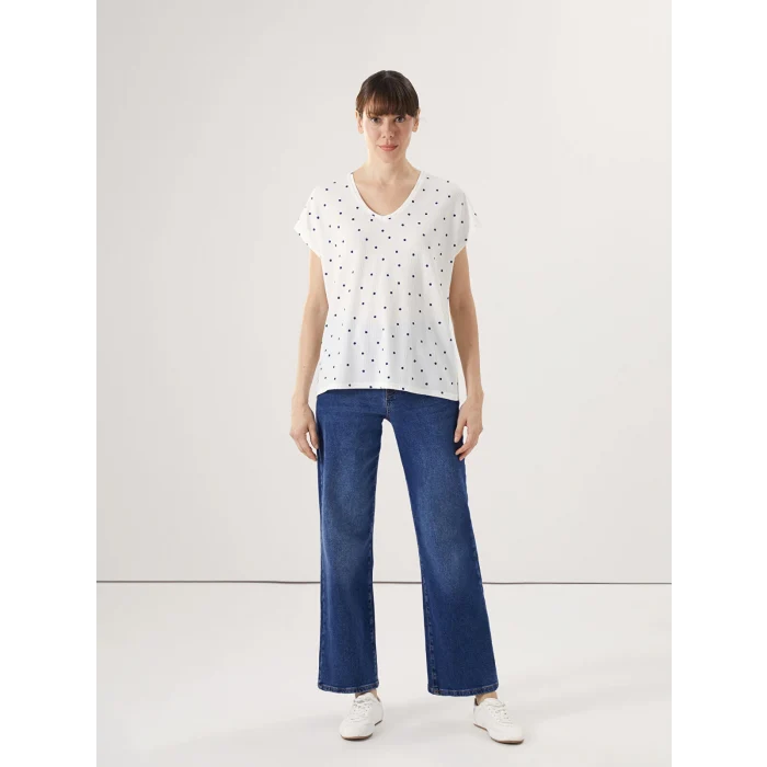 LCWAIKIKI Classic Lacivert V Yaka Puantiyeli Kadın Tişört