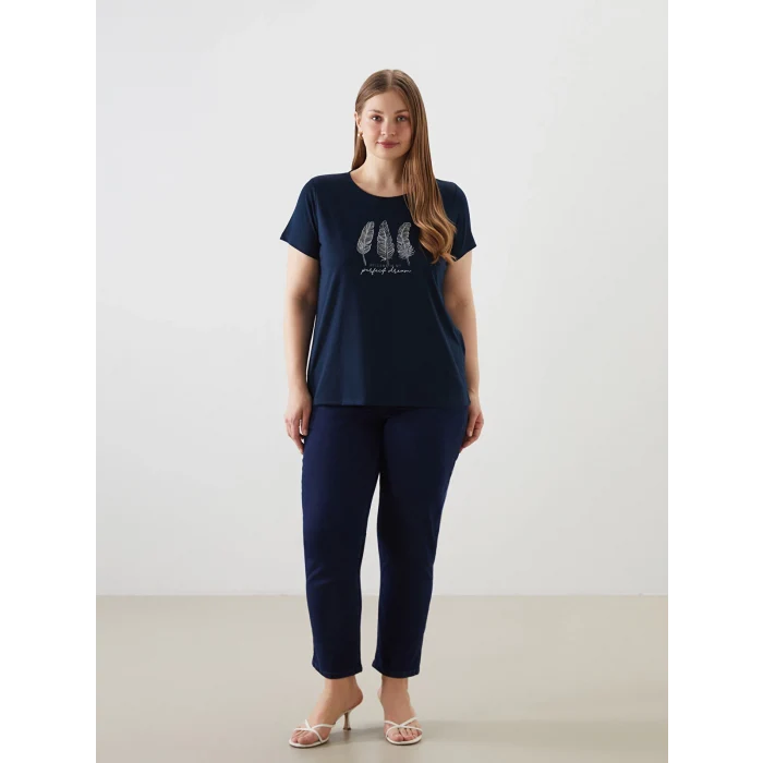 LCWAIKIKI Classic Lacivert Bisiklet Yaka Baskılı Kadın Tişört