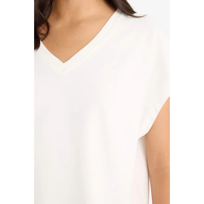 Defacto E5486 Ekru Regular Fit V Yaka Basic Düz Premium Kolsuz Tişört