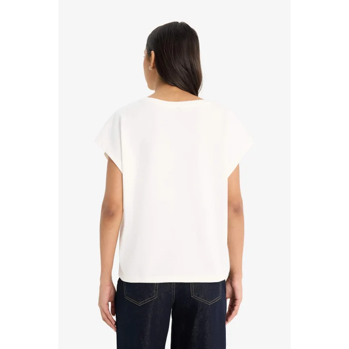 Defacto E5486 Ekru Regular Fit V Yaka Basic Düz Premium Kolsuz Tişört