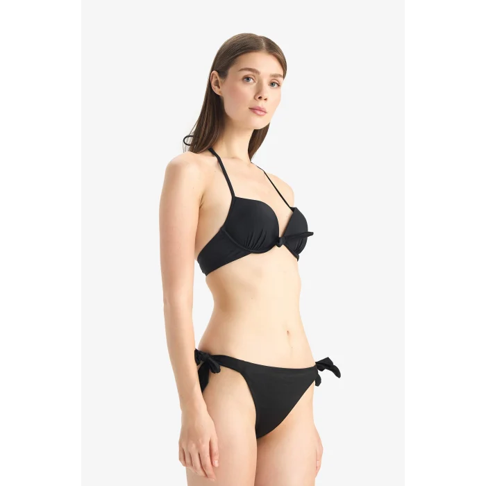 Defacto B7509 Siyah Regular Fit Bikini Altı-Fall in Love