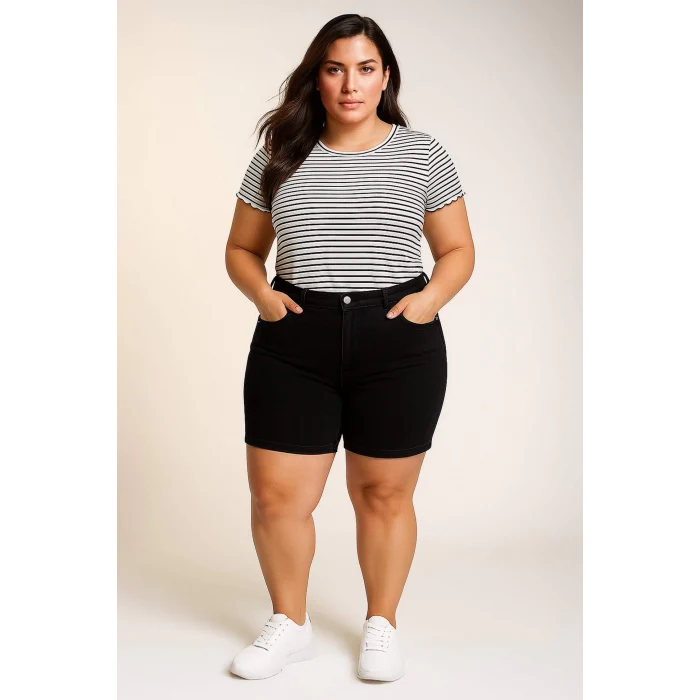 Defacto A1958 Siyah Normal Bel Katlamalı Paça Jean Bermuda Şort