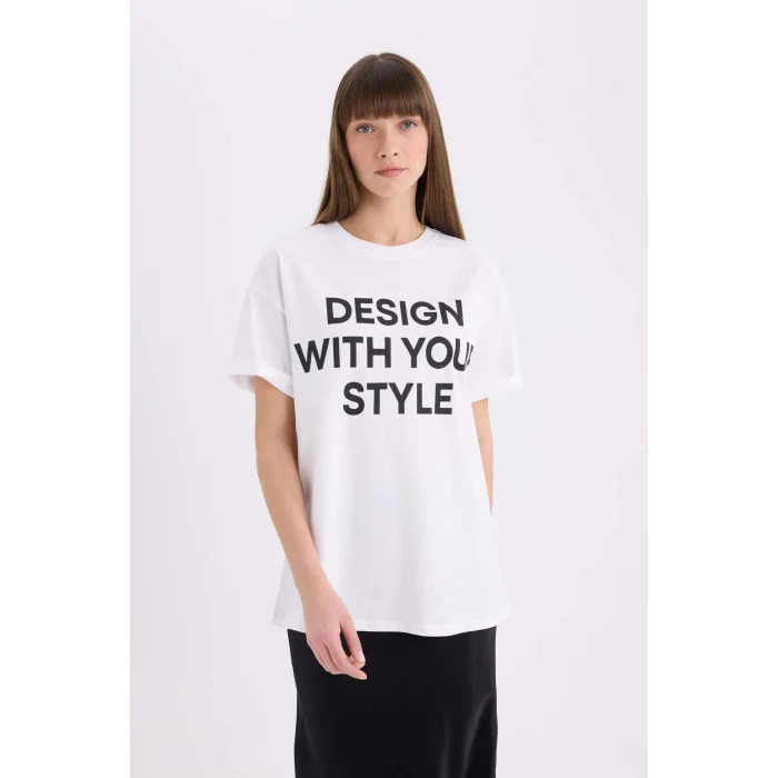 Defacto E5059 Beyaz Oversize Geniş Kalıp Bisiklet Yaka Baskılı Casual Kısa Kollu Tişört