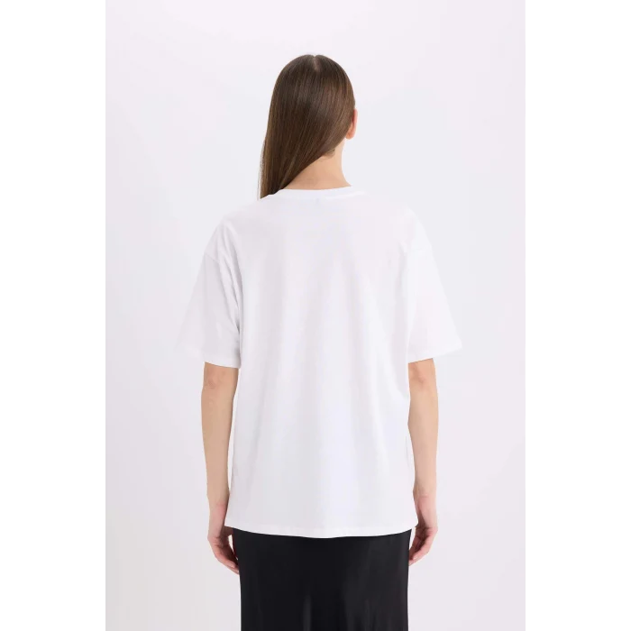 Defacto E5059 Beyaz Oversize Geniş Kalıp Bisiklet Yaka Baskılı Casual Kısa Kollu Tişört