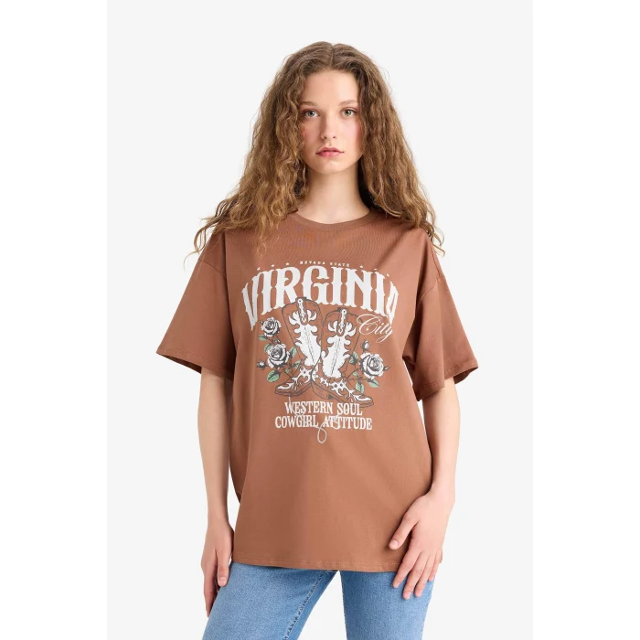 Defacto D9615 Kahve Oversize Geniş Kalıp Bisiklet Yaka Basic Düz Kısa Kollu Tişört