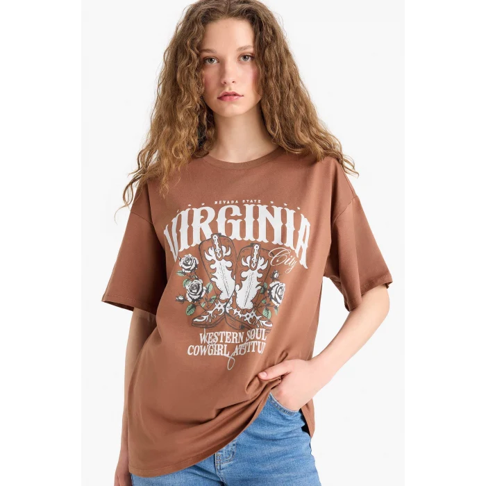 Defacto D9615 Kahve Oversize Geniş Kalıp Bisiklet Yaka Basic Düz Kısa Kollu Tişört