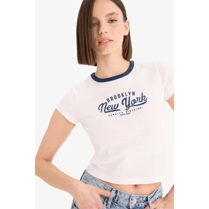 Defacto F1447 Beyaz Coool Fitted Bisiklet Yaka Baskılı Ribana Kısa Kollu Tişört