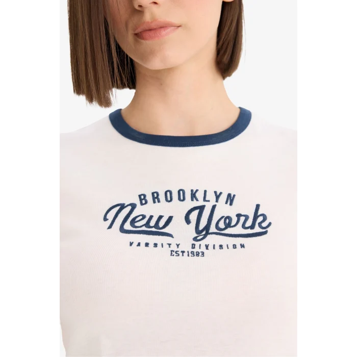 Defacto F1447 Beyaz Coool Fitted Bisiklet Yaka Baskılı Ribana Kısa Kollu Tişört