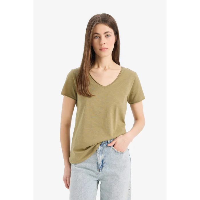 Defacto K1507 Haki Regular Fit V Yaka Basic Düz Kısa Kollu Tişört