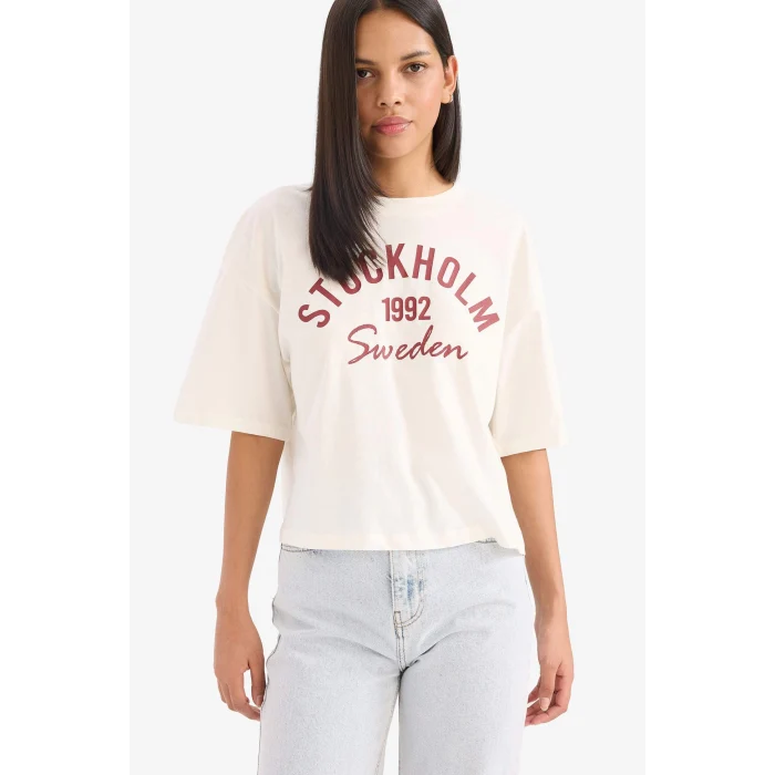 Defacto E5148 Ekru Oversize Geniş Kalıp Bisiklet Yaka Baskılı Penye Kısa Kollu Tişört